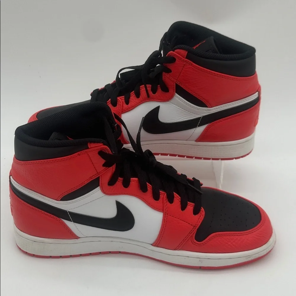 Nike Air Jordan 1 Retro 